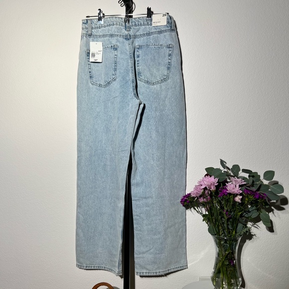 Brand new (90s fit) Forever 21 - jeans - Picture 2 of 4
